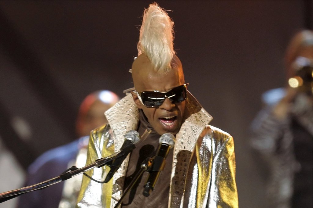Le musicien Sly Stone, du groupe Sly and the Family Stone, meurt à 82 ans