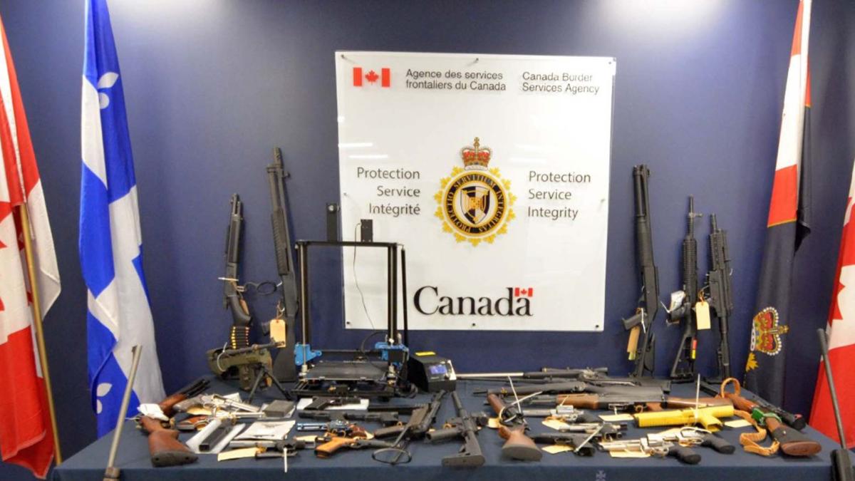 Deux hommes sont accusés de contrebande d’armes à feu en provenance des États-Unis